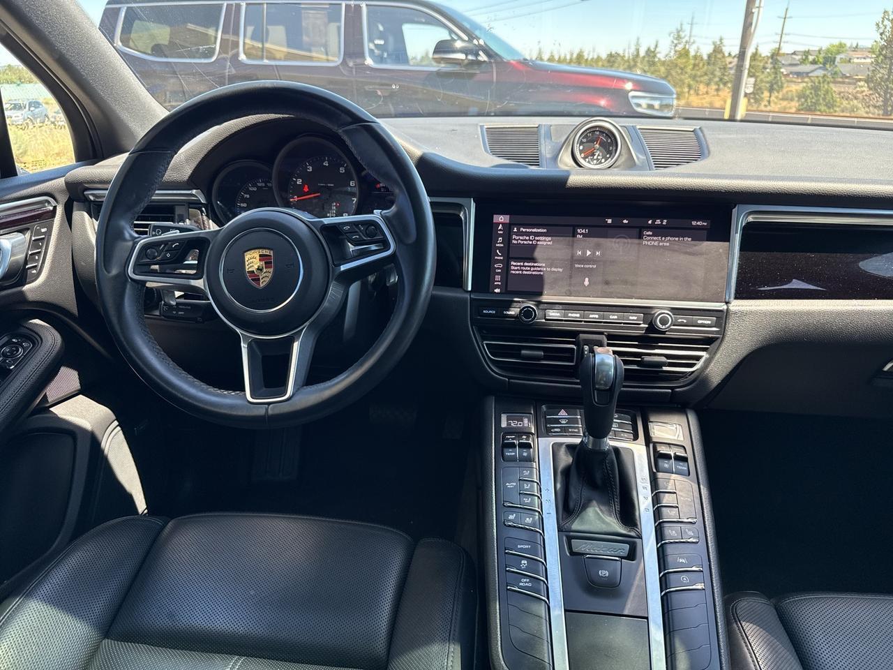 2021 Porsche Macan Base Bend OR