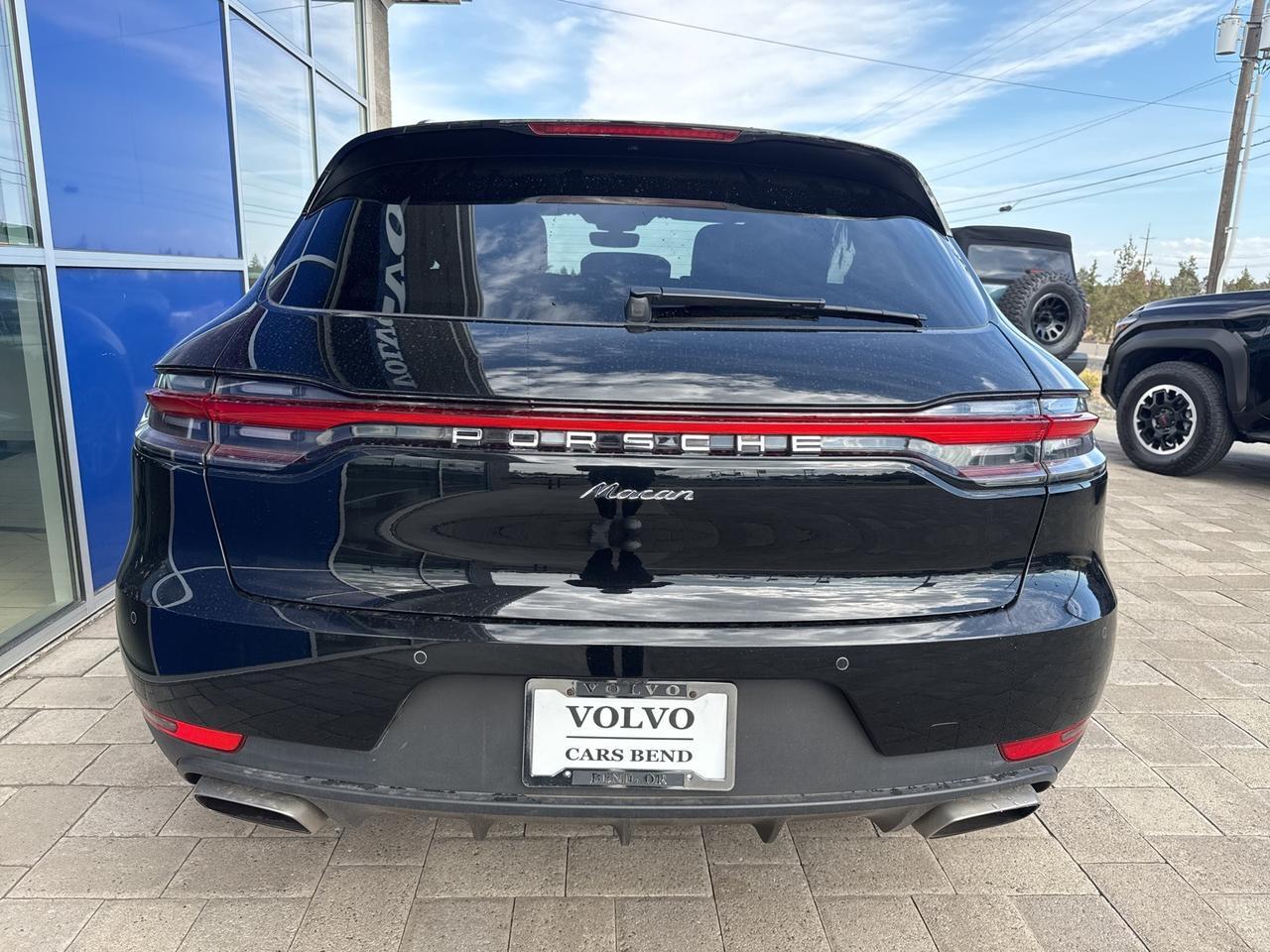 2021 Porsche Macan Base Bend OR