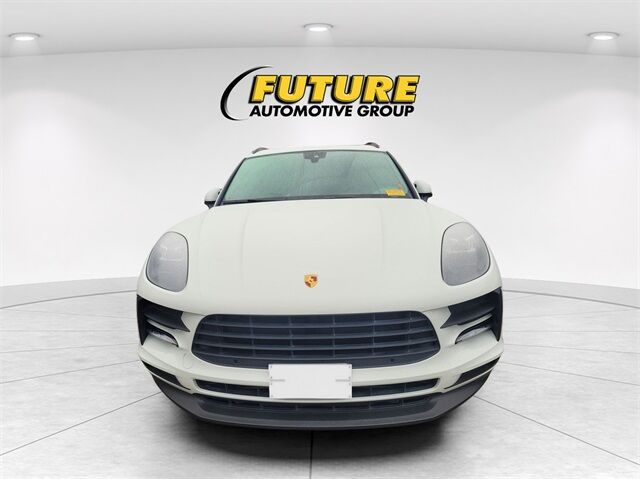 2021 Porsche Macan Base