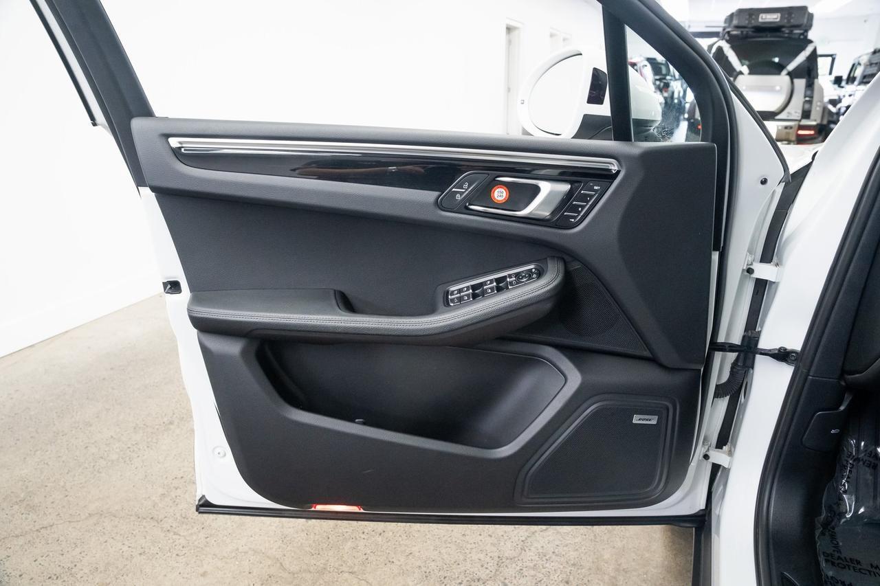2021 Porsche Macan Base Vented Seats Premium Package BOSE Audio Portland OR