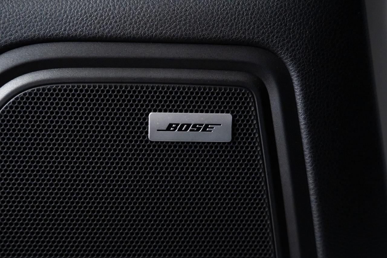 2021 Porsche Macan Base Vented Seats Premium Package BOSE Audio Portland OR