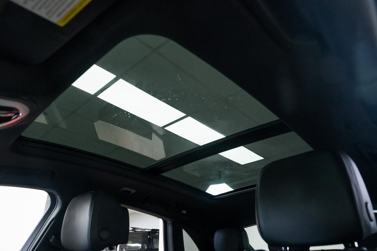 2021 Porsche Macan Base Vented Seats Premium Package BOSE Audio Portland OR