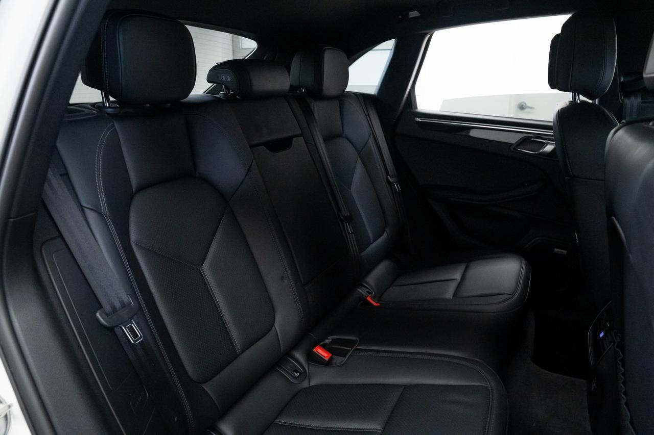 2021 Porsche Macan Base Vented Seats Premium Package BOSE Audio Portland OR