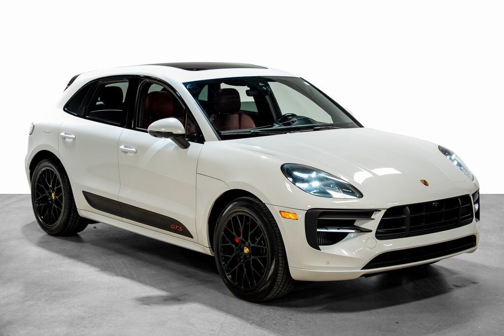 2021 Porsche Macan GTS photo 2