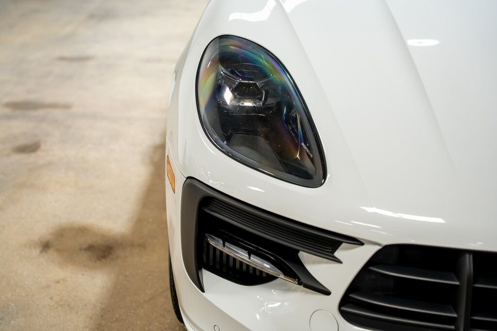 2021 Porsche Macan GTS photo 4