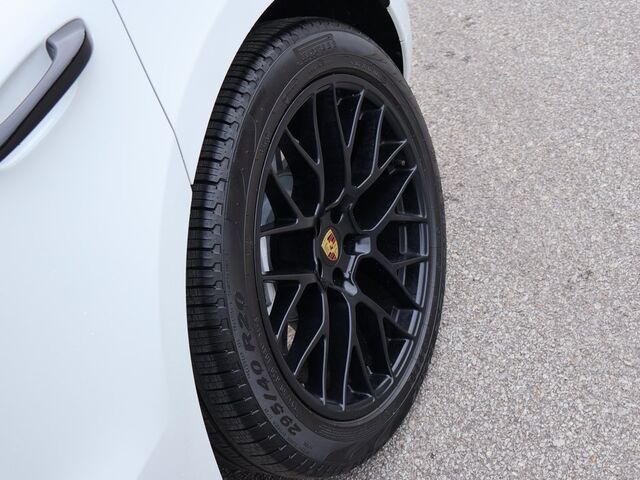 2021 Porsche Macan GTS Oshkosh WI