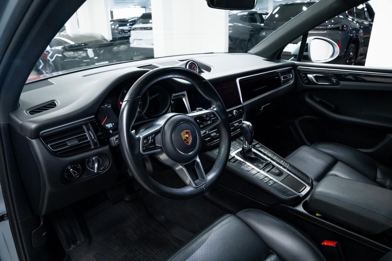 2021 Porsche Macan Panoramic Roof Heated Seats Portland OR