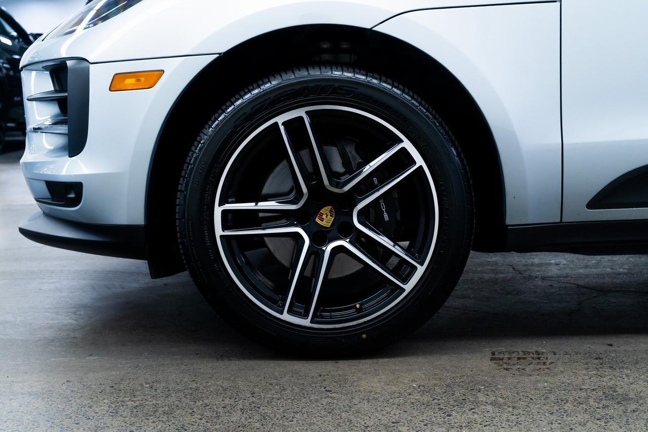 2021 Porsche Macan Panoramic Roof Heated Seats Portland OR