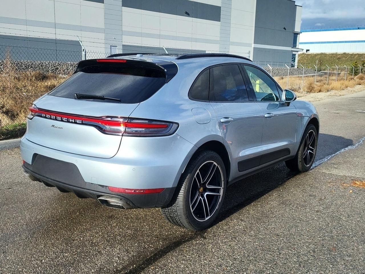 2021 Porsche Macan Panoramic Roof Heated Seats Portland OR
