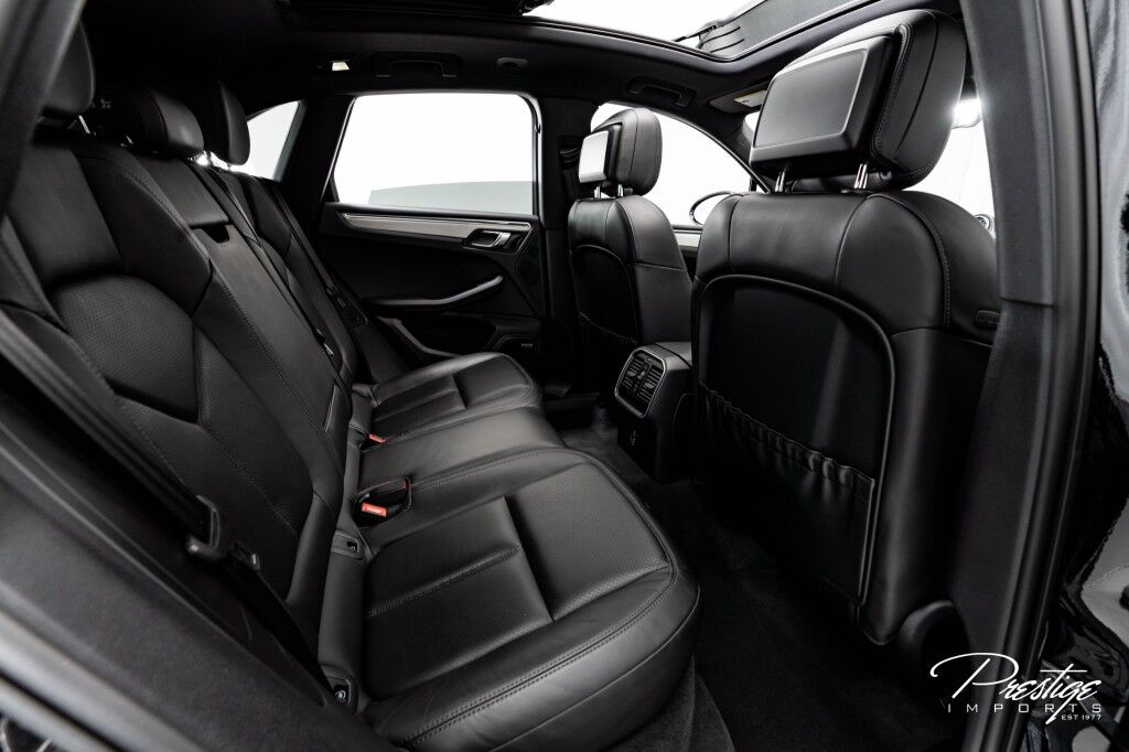 2021 Porsche Macan S North Miami Beach FL