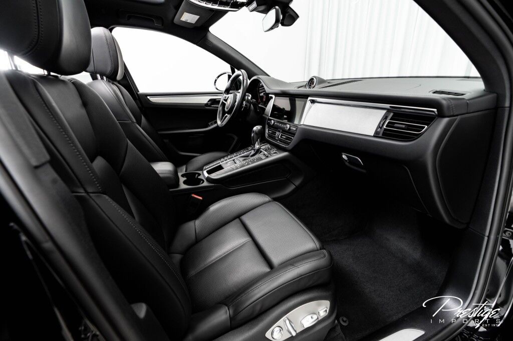 2021 Porsche Macan S North Miami Beach FL