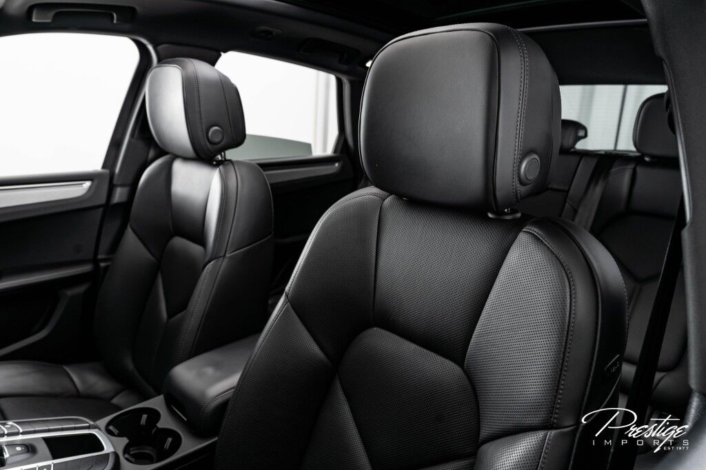 2021 Porsche Macan S North Miami Beach FL