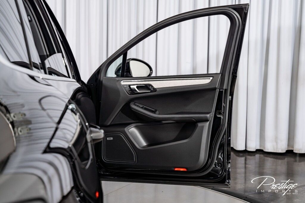 2021 Porsche Macan S North Miami Beach FL