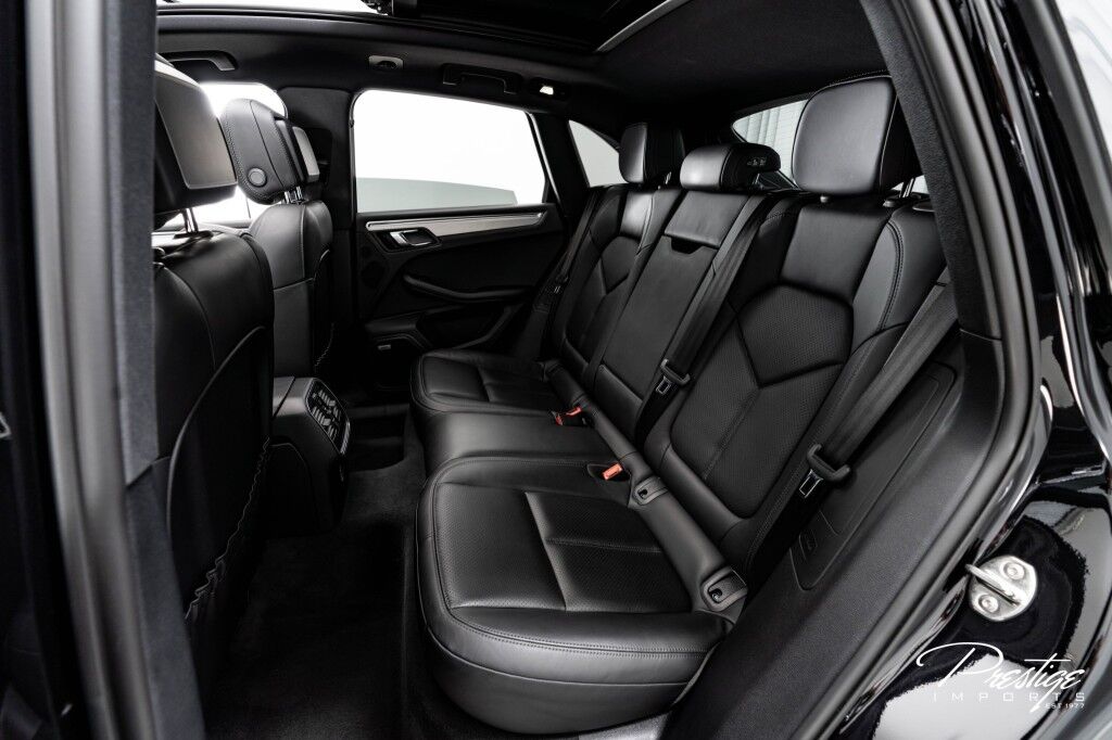 2021 Porsche Macan S North Miami Beach FL