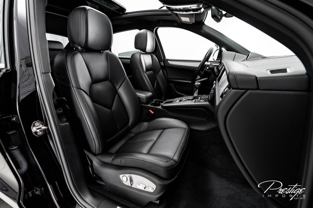 2021 Porsche Macan S North Miami Beach FL