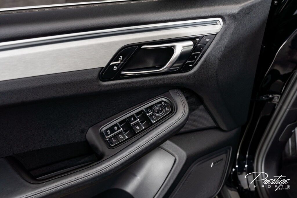 2021 Porsche Macan S North Miami Beach FL