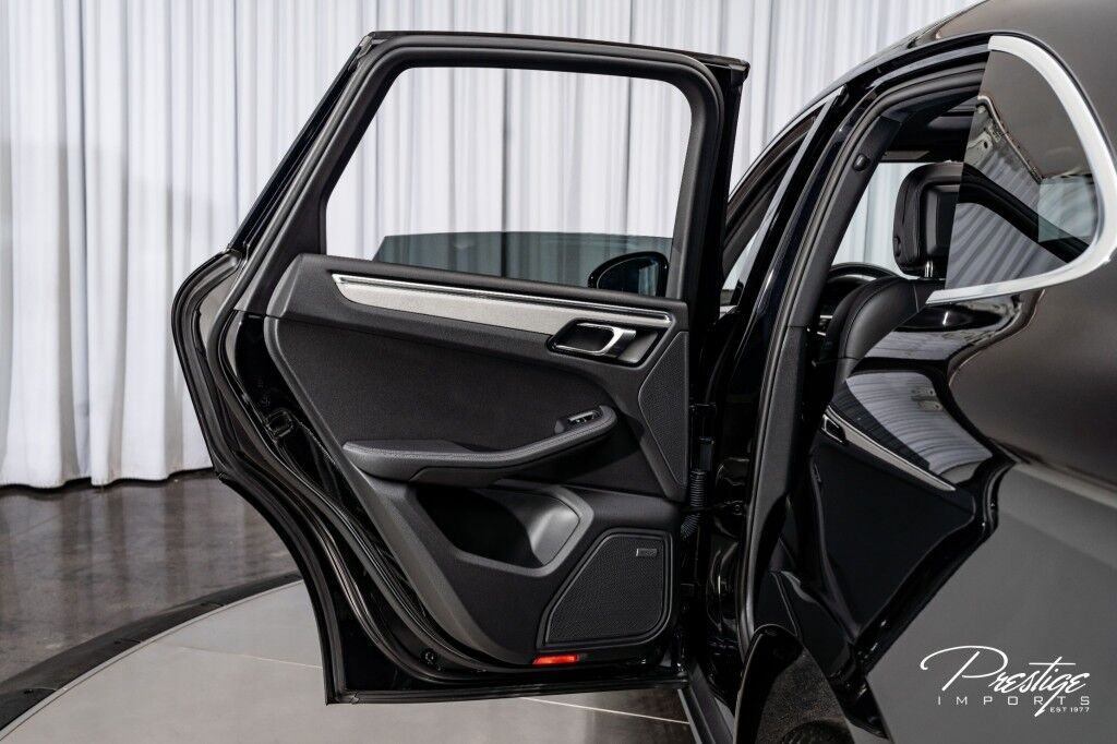 2021 Porsche Macan S North Miami Beach FL