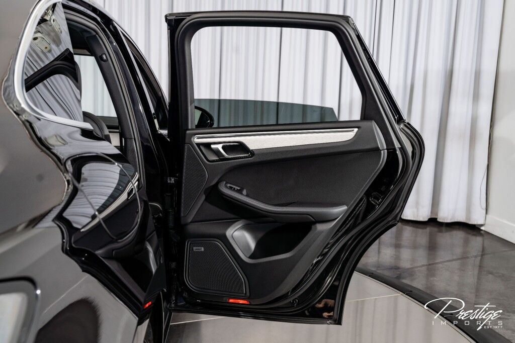 2021 Porsche Macan S North Miami Beach FL