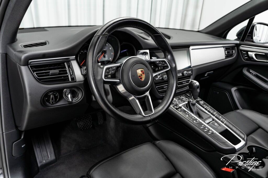 2021 Porsche Macan S North Miami Beach FL