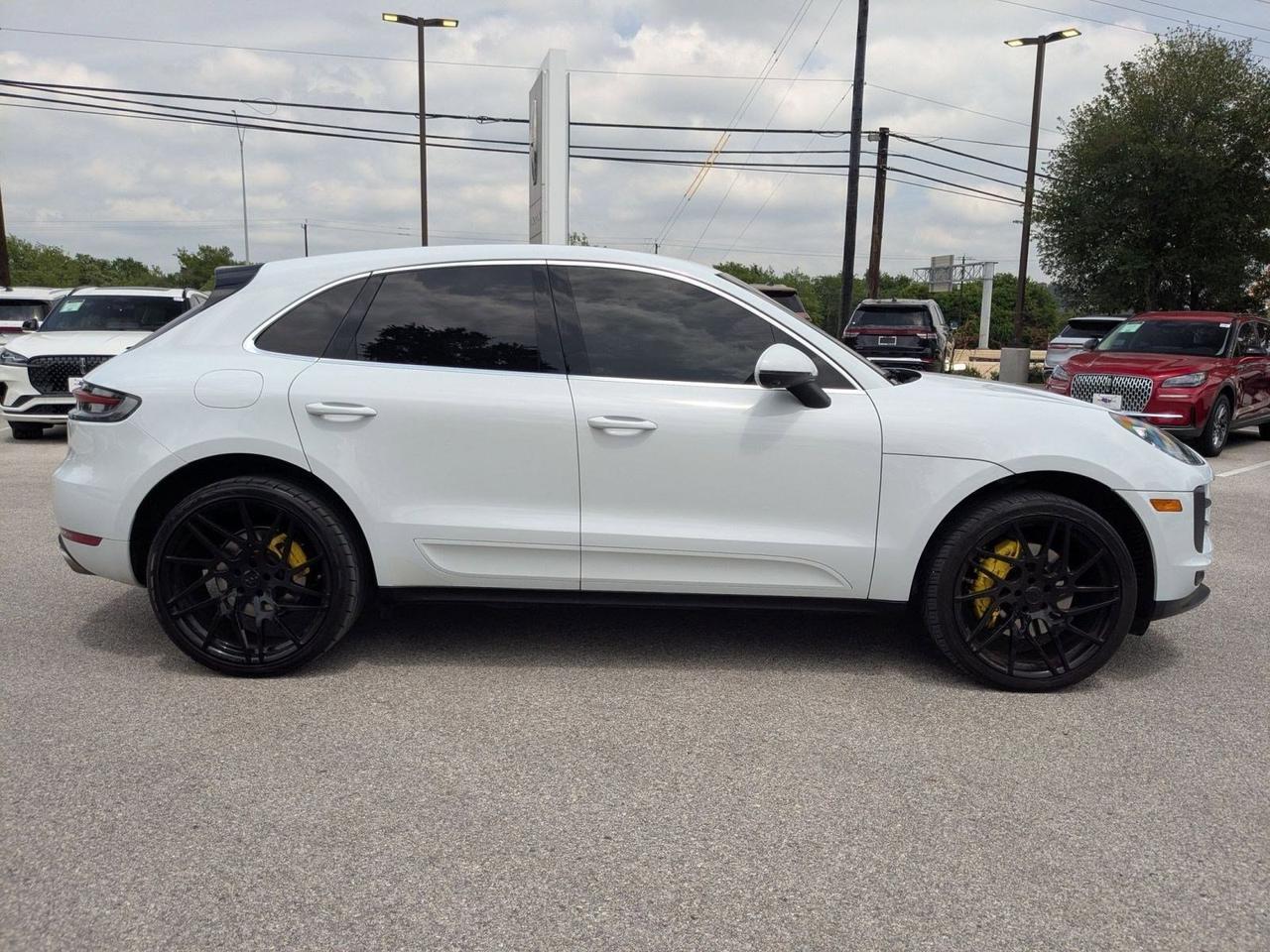 2021 Porsche Macan S
