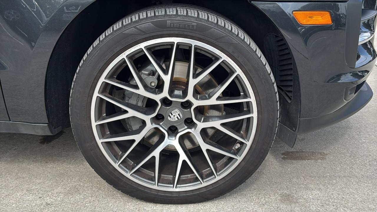 2021 Porsche Macan S  Selma TX