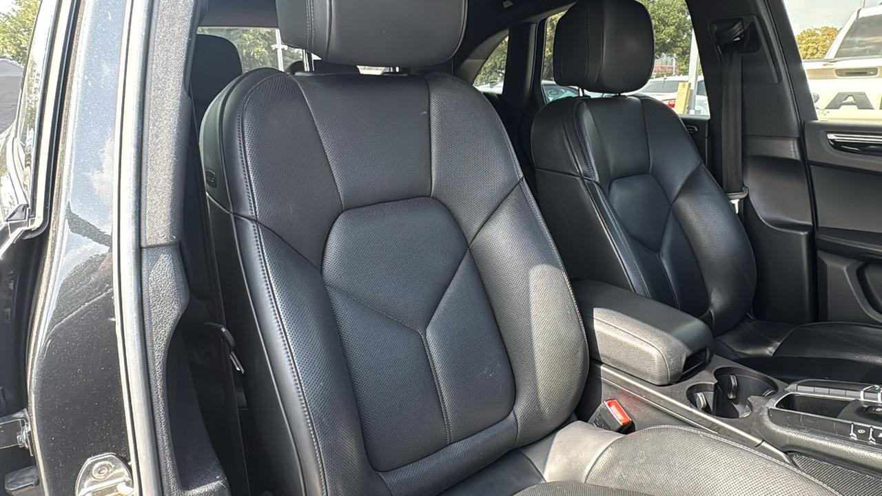 2021 Porsche Macan S  Selma TX