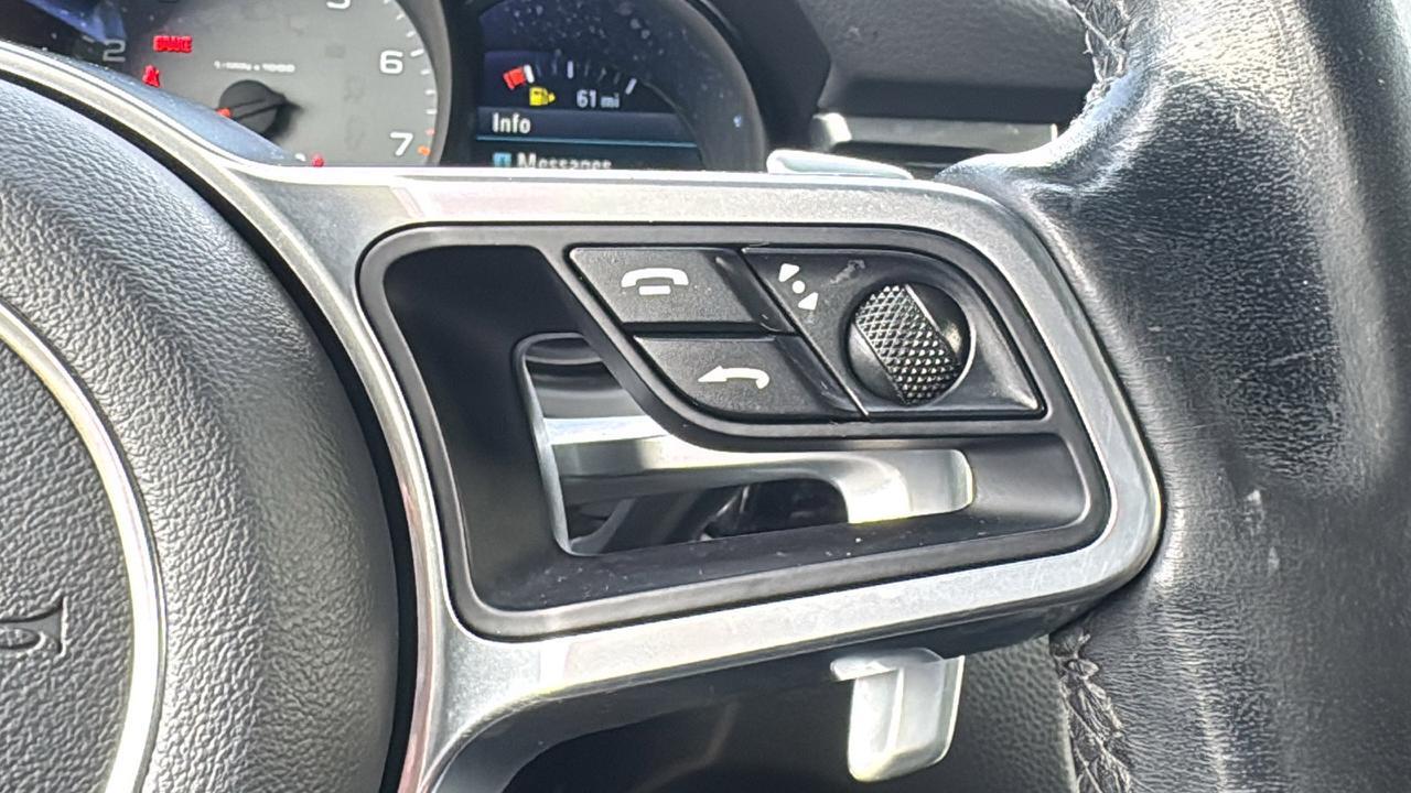 2021 Porsche Macan S  Selma TX