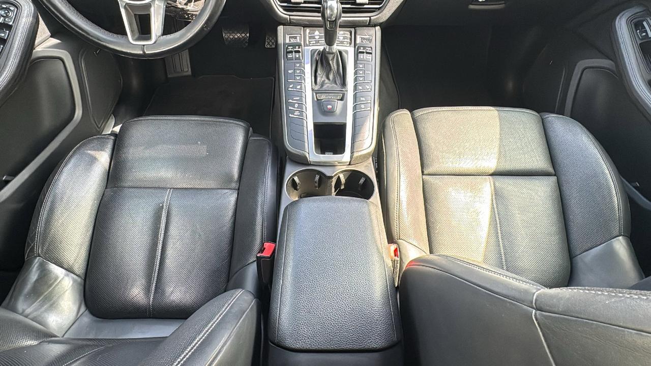 2021 Porsche Macan S  Selma TX