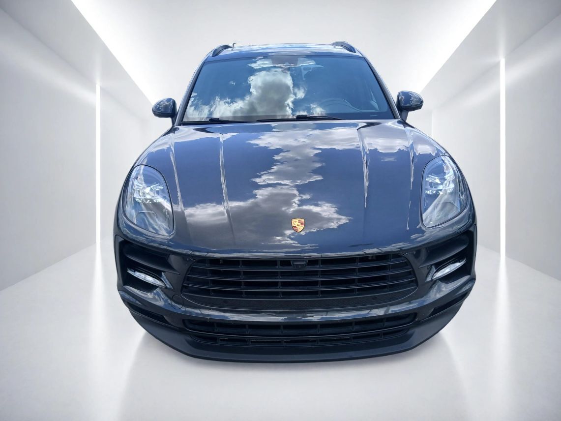 2021 Porsche Macan Sport Utility 4D