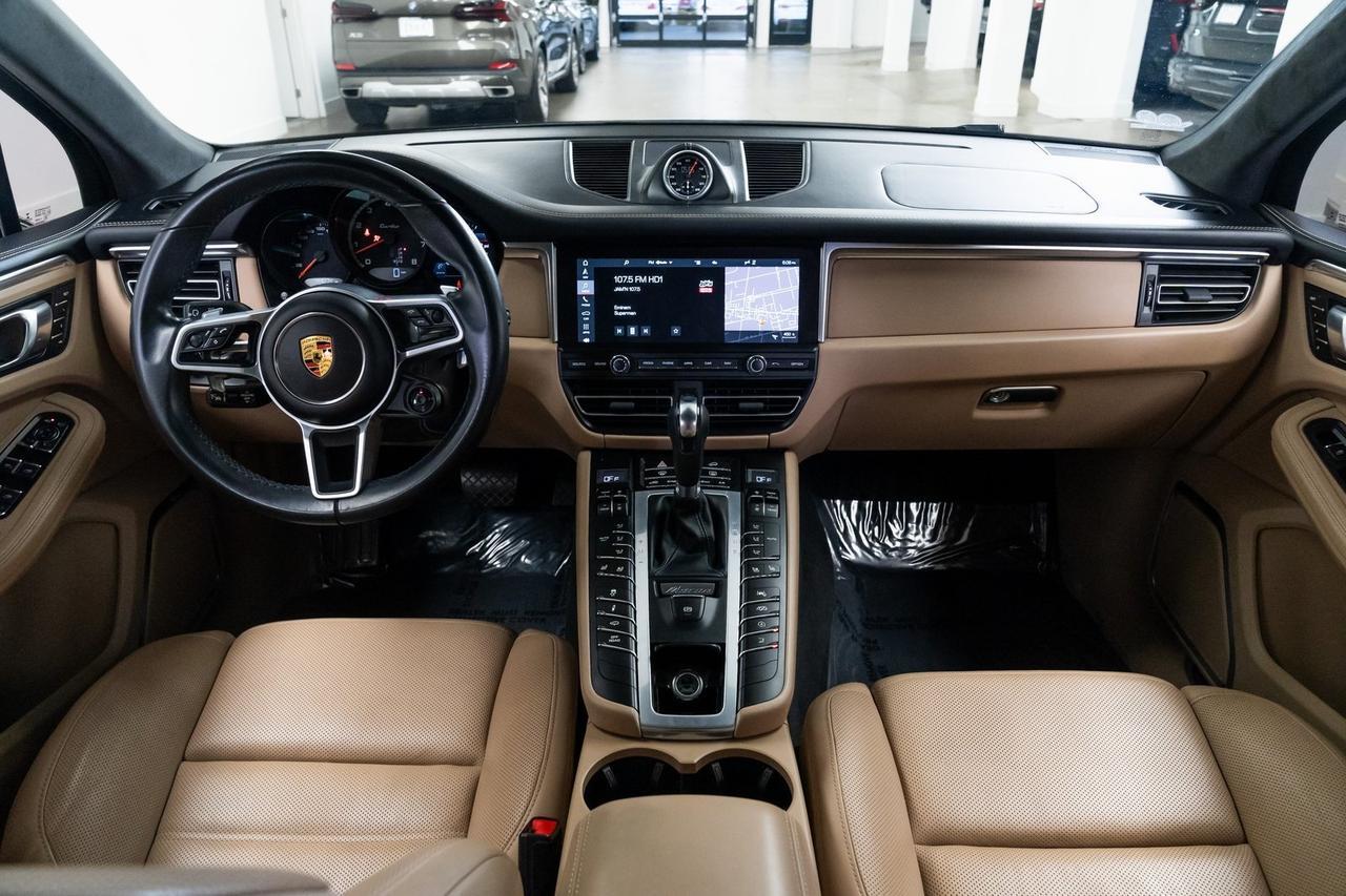 2021 Porsche Macan Turbo 1 Owner PASM Vented Leather Seat Trim Portland OR