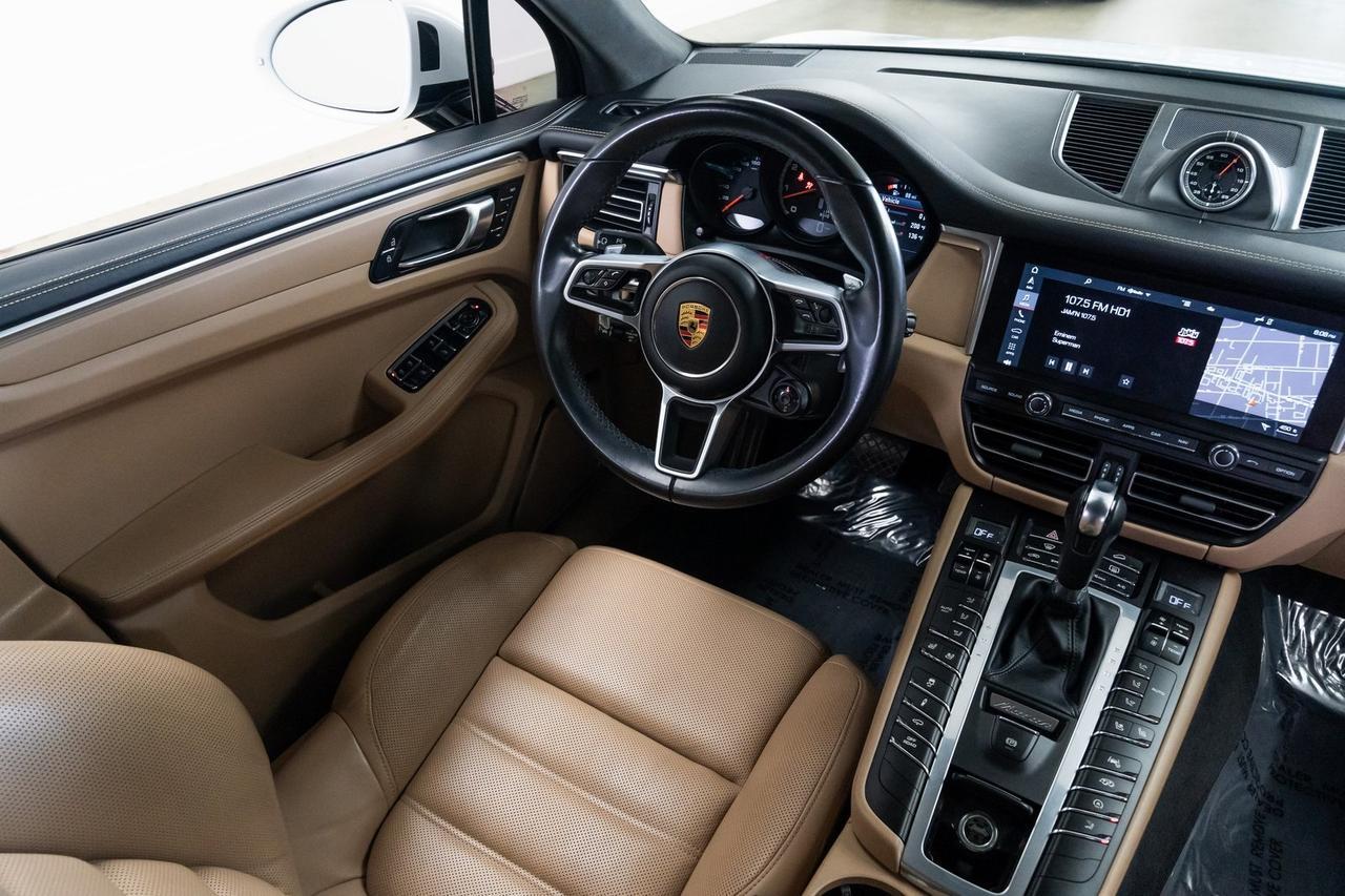 2021 Porsche Macan Turbo 1 Owner PASM Vented Leather Seat Trim Portland OR