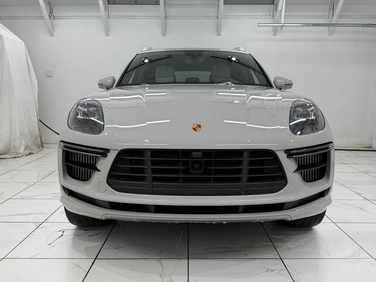2021 Porsche Macan Turbo Newark DE