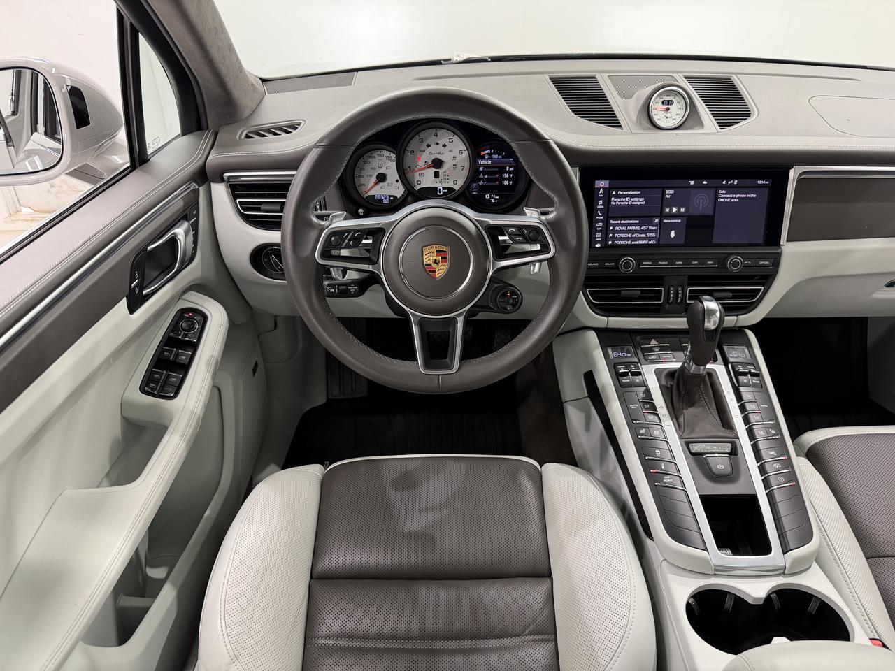 2021 Porsche Macan Turbo Newark DE