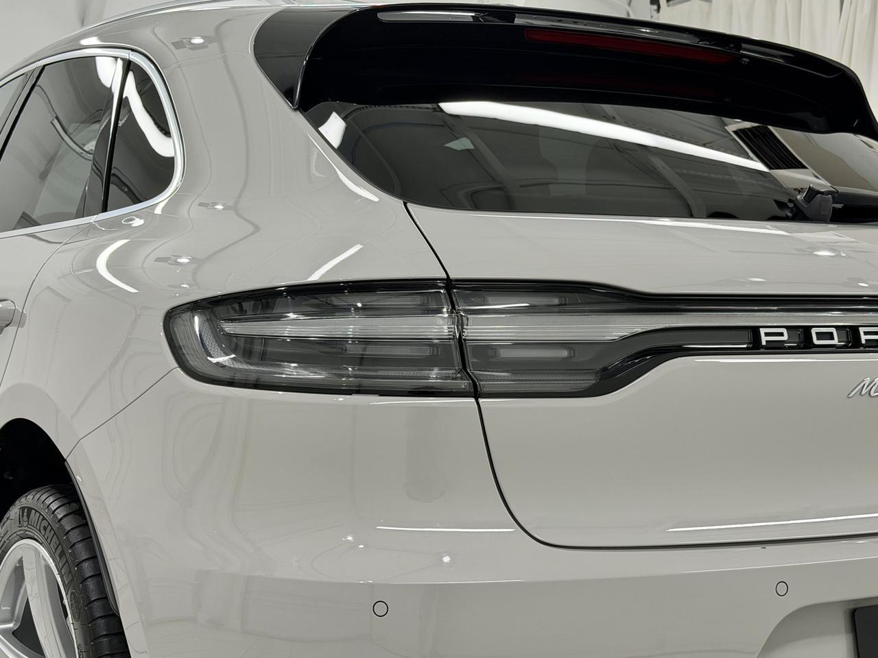 2021 Porsche Macan Turbo Newark DE