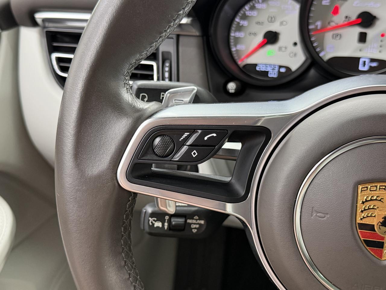 2021 Porsche Macan Turbo Newark DE