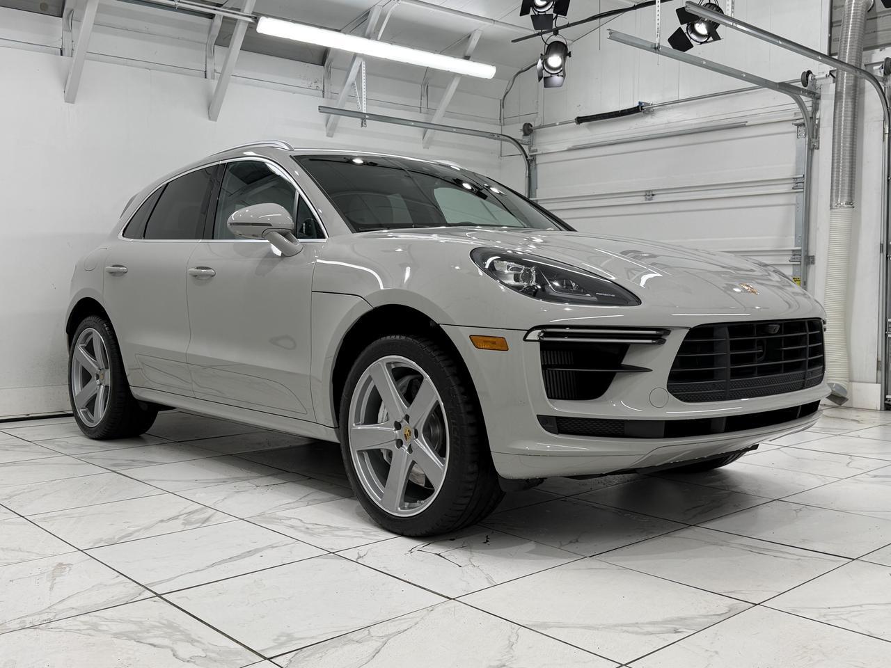2021 Porsche Macan Turbo Newark DE