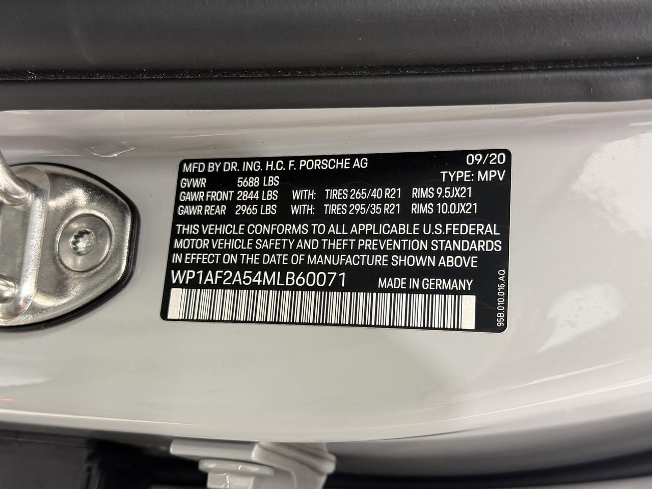 2021 Porsche Macan Turbo Newark DE