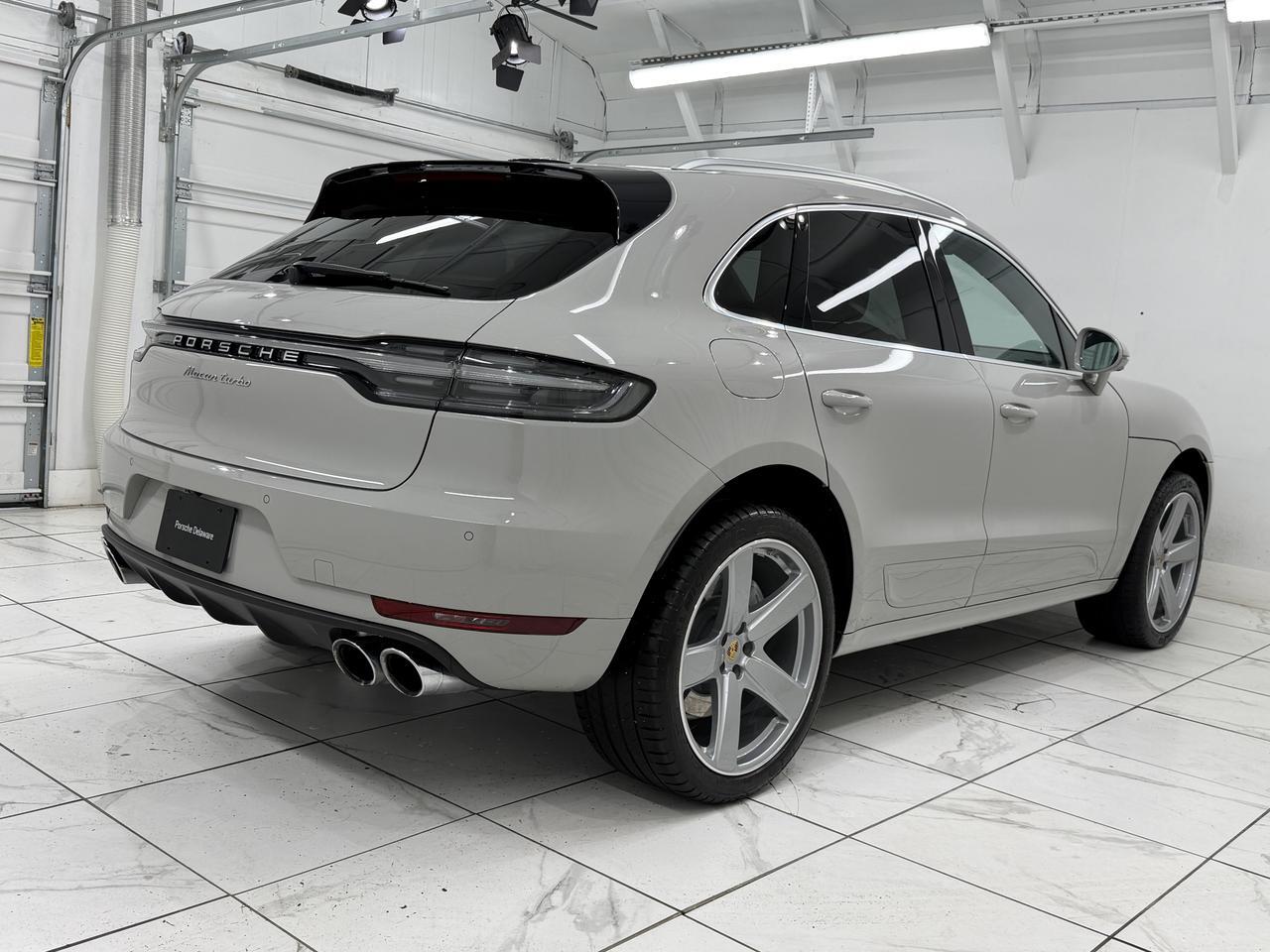 2021 Porsche Macan Turbo Newark DE