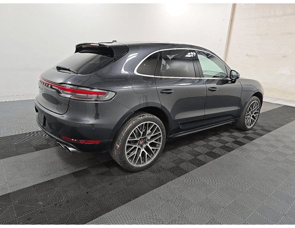 2021 Porsche Macan Turbo Ventilated Seats Carbon Fiber Interior Trim Portland OR