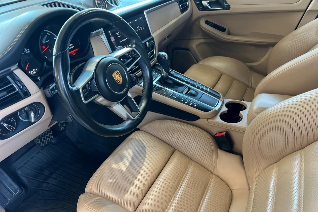 2021 Porsche Macan Turbo Ontario OR