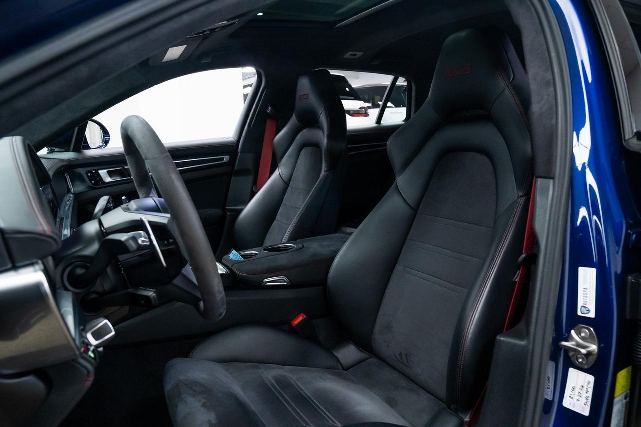 2021 Porsche Panamera Sport Turismo GTS Premium Package 18 Way Sport Seats GTS Interior Portland OR