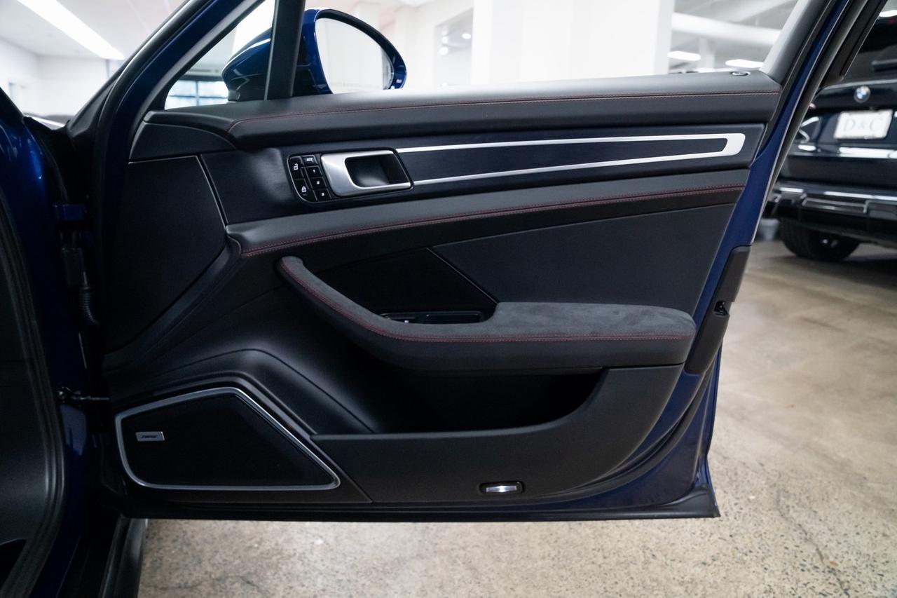 2021 Porsche Panamera Sport Turismo GTS Premium Package 18 Way Sport Seats GTS Interior Portland OR