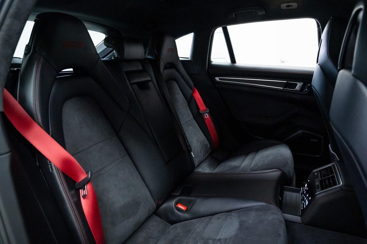 2021 Porsche Panamera Sport Turismo GTS Premium Package 18 Way Sport Seats GTS Interior Portland OR