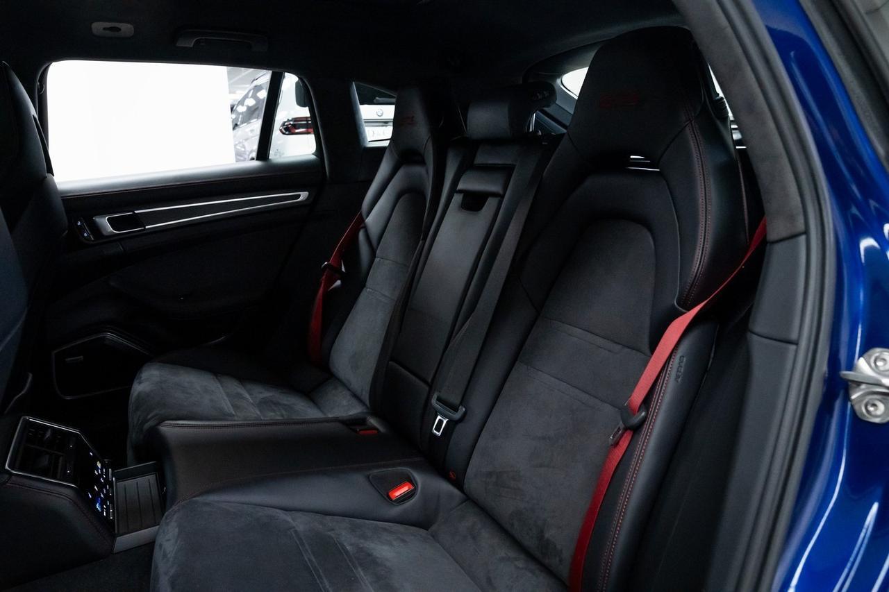 2021 Porsche Panamera Sport Turismo GTS Premium Package 18 Way Sport Seats GTS Interior Portland OR