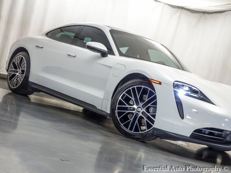 2021 Porsche Taycan Willowbrook IL