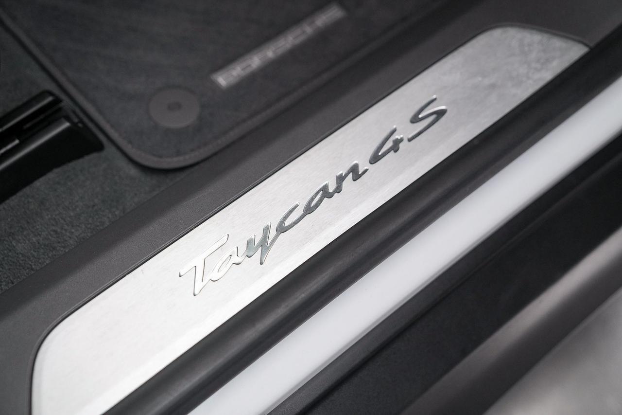 2021 Porsche Taycan 4S Newport Beach CA