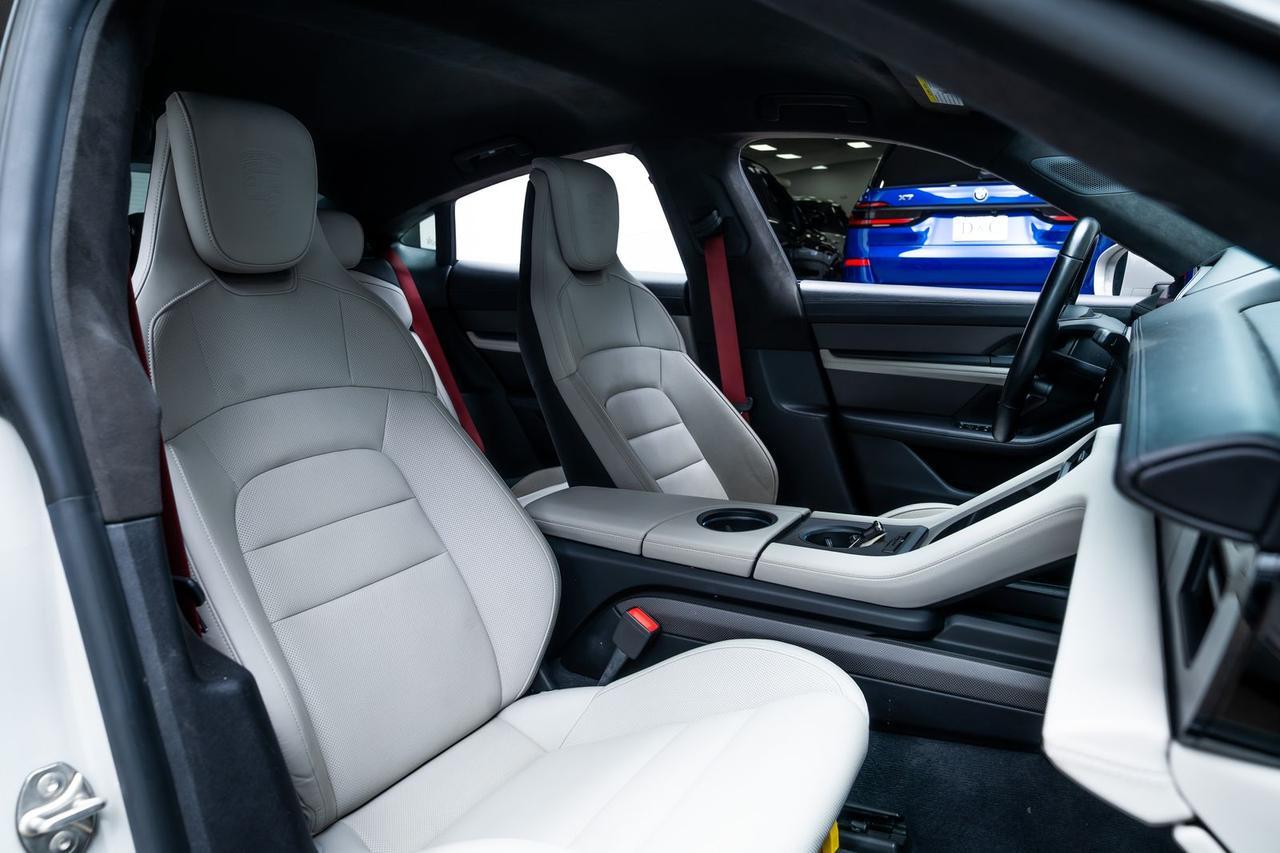 2021 Porsche Taycan Turbo Performance Package Sportdesign Package Portland OR