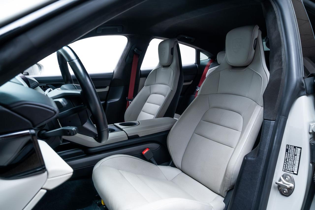 2021 Porsche Taycan Turbo Performance Package Sportdesign Package Portland OR