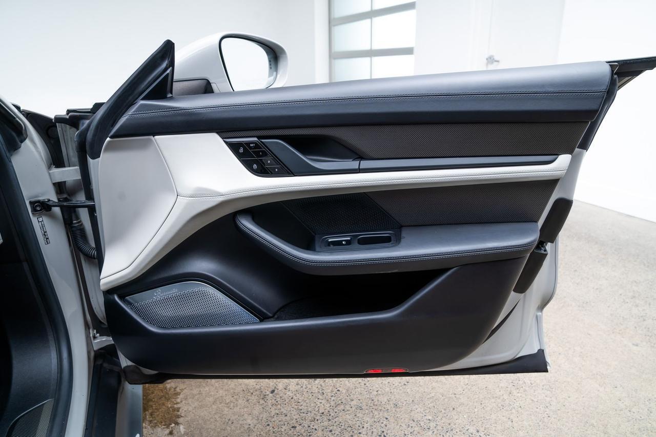 2021 Porsche Taycan Turbo Performance Package Sportdesign Package Portland OR