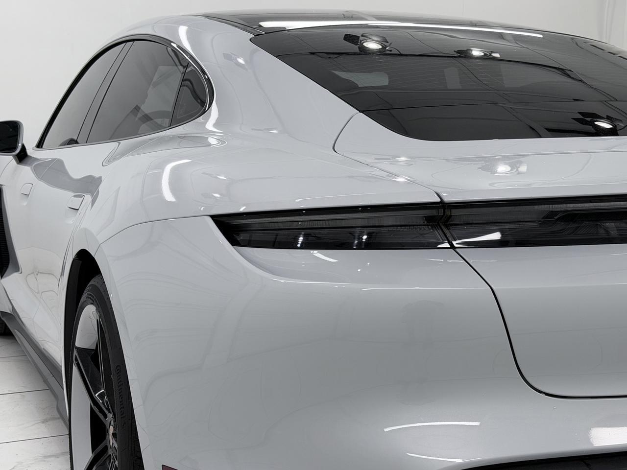 2021 Porsche Taycan Turbo S Newark DE